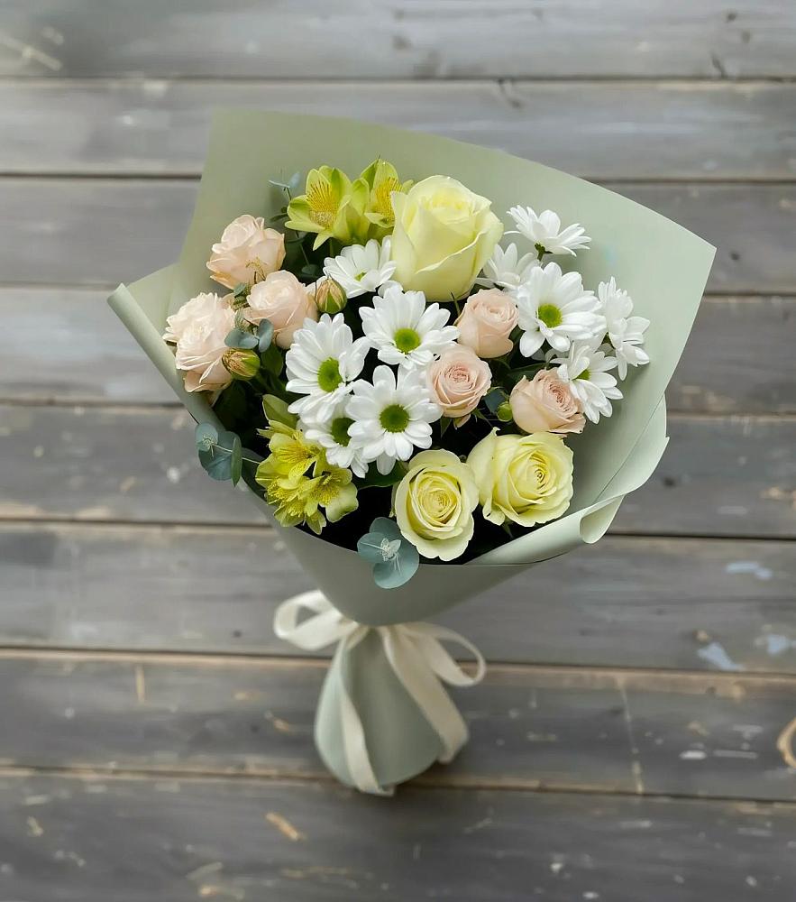 Букет цветов из: Альстромерии, Розы и Хризантемы в Кулунде