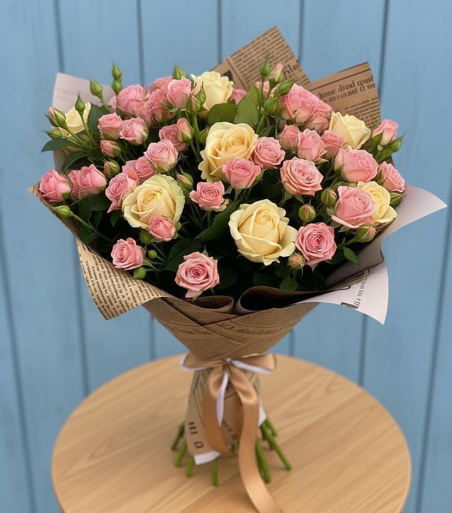 Букет цветов из: Розы в Кулунде