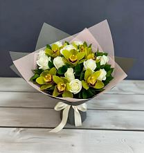 Букет цветов из:  Орхидеи и Розы в Кулунде