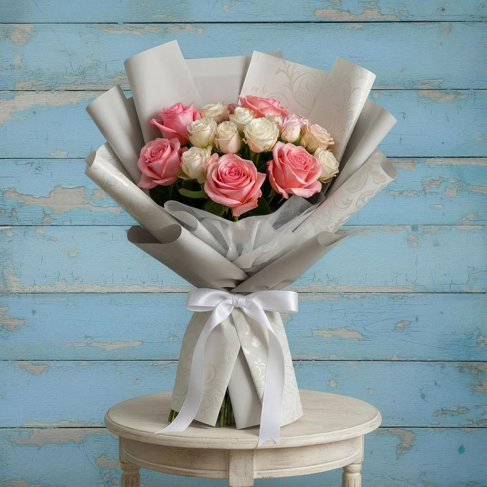 Букет цветов из: Розы в Кулунде