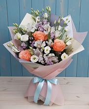 Букет цветов из:  Лизиантусы, Розы, Альстромерии и Гипсофила в Кулунде