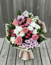 Букет цветов из:  Альстромерии, Гвоздики, Розы и Хризантемы в Кулунде