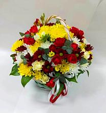 Цветочная композиция из Хризантемы и Розы в корзине в Кулунде