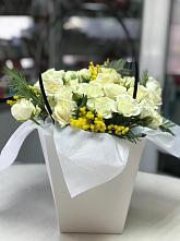 Композиция бриллиант в Кулунде Цветочная композиция из Розы в Кулунде