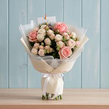 Букет цветов из:  Розы в Кулунде